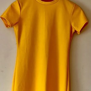 Medium size yellow dress